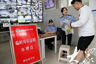 波姐？波神！波杰姆斯基空砍13分9板6助5抢断 多次预判约老师